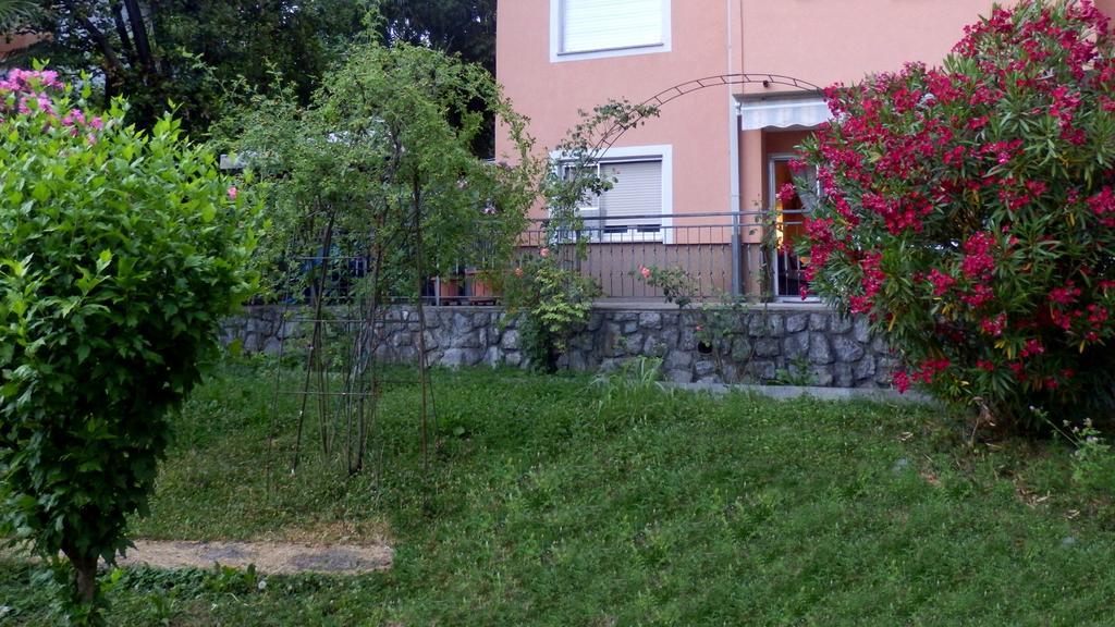 Green Garden Apartment Οπατία Δωμάτιο φωτογραφία
