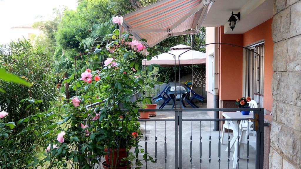 Green Garden Apartment Οπατία Δωμάτιο φωτογραφία